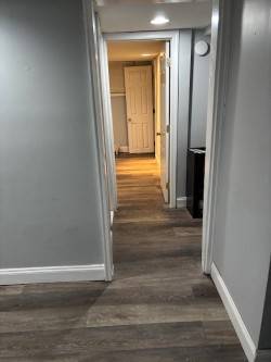 $1300.00 / 1br - 850ft2 - Apartamento inglés en sótano 1 hab.63821951270915123