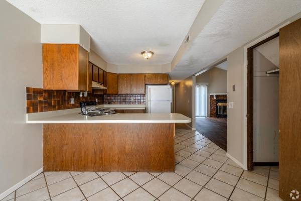 $875 / 2br - 1040ft2 - Riverview is Calling to You! Come and Apply Today! (Emporia)63671411794819122