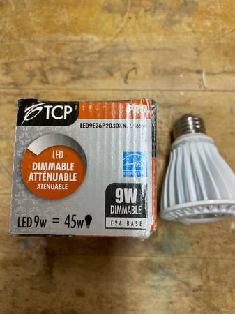 TCP 9W LED Bulbs 1