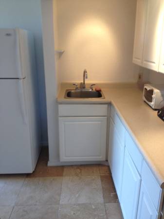 $1,998 / 1br - 777ft2 - 1/1 Ohana Disponible Hoy - Oferta Especial de Navidad (kilohana)63686726726913120