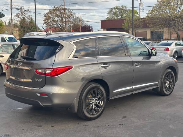 2015 INFINITI QX60 - $6.999 (tracción integral // lujo // tamaño familiar)63435518266113124