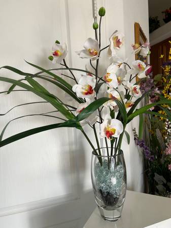 29” Crystal vase & orchids. 1