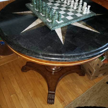 Wanted:  SQUARE or ROUND QUALITY TABLE for marble Chess board. See Pic 1
