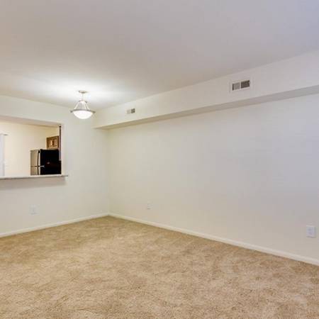 $1,579 / 1br - 769ft2 - Dishwasher, Ashland VA, 1/bd 1.5/ba (204 Kings Arms Street, Ashland, VA)64027112338435124