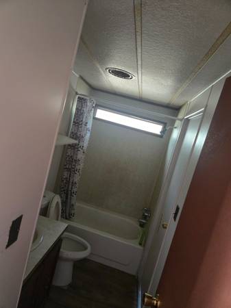 $1,350 / 2br - Trailer house63622635943427123