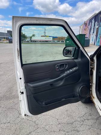 2004 Chevy Blazer - $1,800 (Berwyn)63624834062209122
