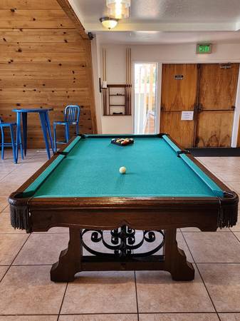 $1,350 Cabin Rentals, Game Room, Mobile Home Lot Spaces (8710 Prunedale North Rd, Salinas, CA)64009499051779122