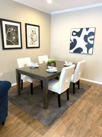 $4,175 / 2br - 1117ft2 - Large 2BR plus Den - Great for Office or Guest Room + Parking C308 - (La Jolla)63657276159105121