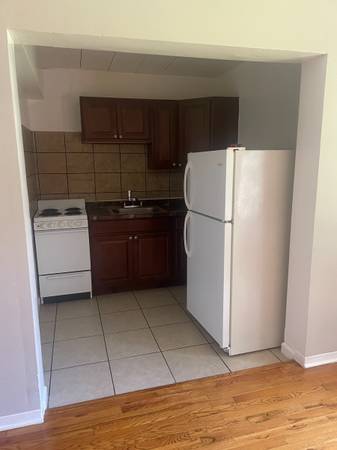 $1,250 Well maintained Studio in Rogers Park! (Rogers Park)63898600339458120