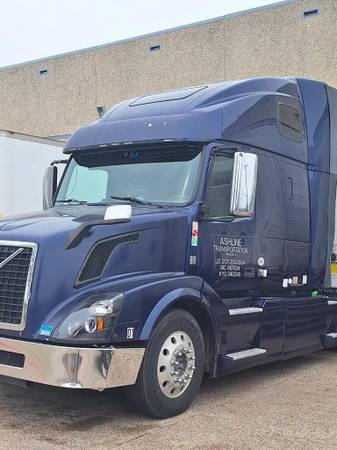 2009 Volvo 20k 1