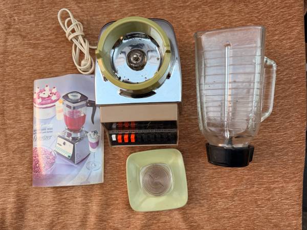 Oster Osterizer Marquis Vintage Blender 1