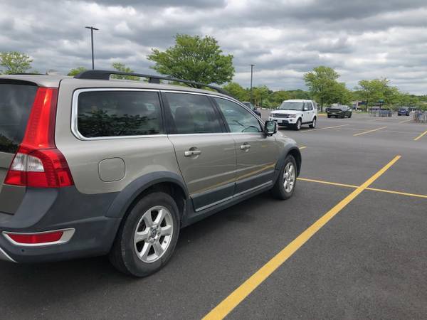 2013 Volvo XC70 Platinum 3.2 - $6,50063470409656323124