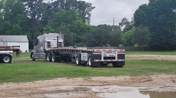 2011 Volvo vnl 64t sleeper - Photo 7