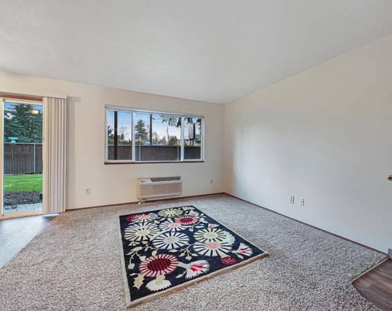 $1,850 / 3br - Extra Storage, Storage Space, Quiet Community, Big City Proximity (SE Portland)63615696105987122