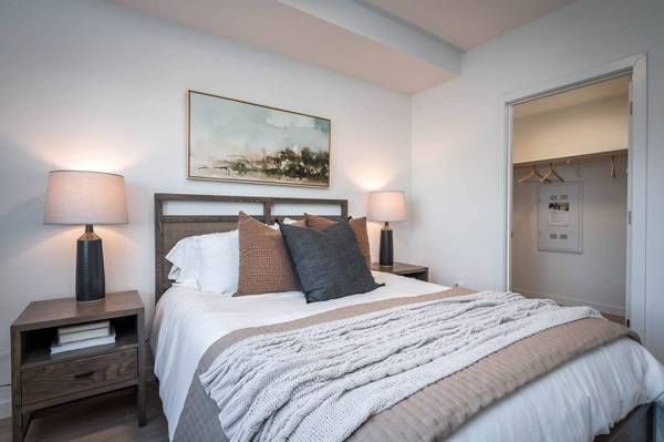 $1,524 / 1br - 602ft2 - Comfortable 602 sq ft 1 bd, 1 ba for all your needs. Call us now! (Wood Village - 5 minute drive from 1,000 Acre Dog Park)63914739986434124