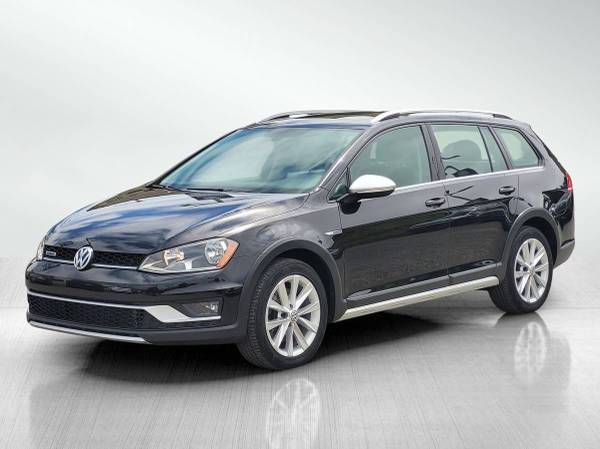 2017 Volkswagen Golf Alltrack TSI SE Wagon AWD (77K) ¡Bajos kilómetros! - $16,988 (San Bruno)63469761788673120