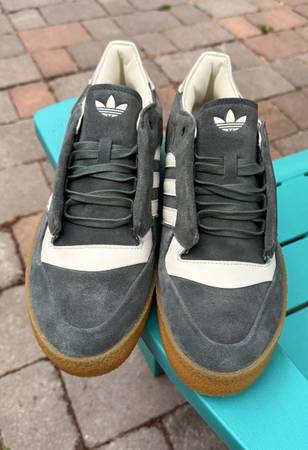 Men's Adidas Rivalry Crepe 'Legend Ivy Ivory' IH2672