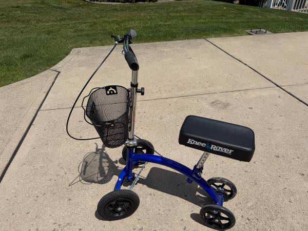 Knee Rover 1