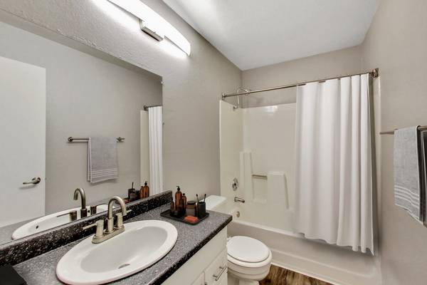$2,515 / 2br - 955ft2 - 1 Mes GRATIS en apartamento renovado: ¡Diseño moderno y excelentes comodidades! (fairfield / vacaville)63686067771521122