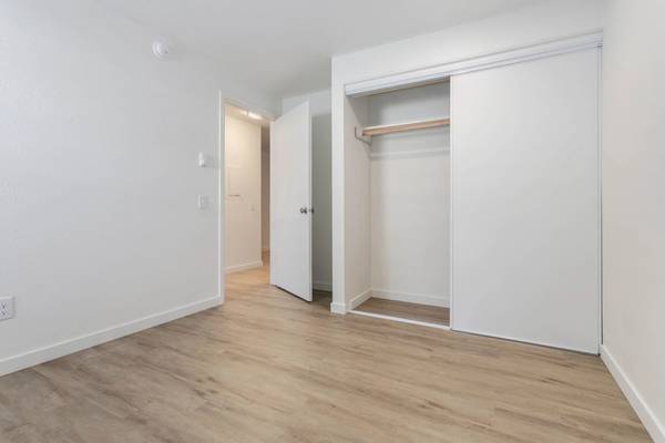 $1,595 / 2br - 850ft2 - 2 bed 1 bath ready to view now! Visit our community today! (Bellingham)63935190132739123