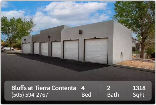 $2,620 / 4 habitaciones - 1318 pies cuadrados - ¡Vecindario tranquilo y amenidades increíbles! 4 habitaciones / 2 baños (Santa Fe - Cerca de Fashion Outlets of)63659884624643121