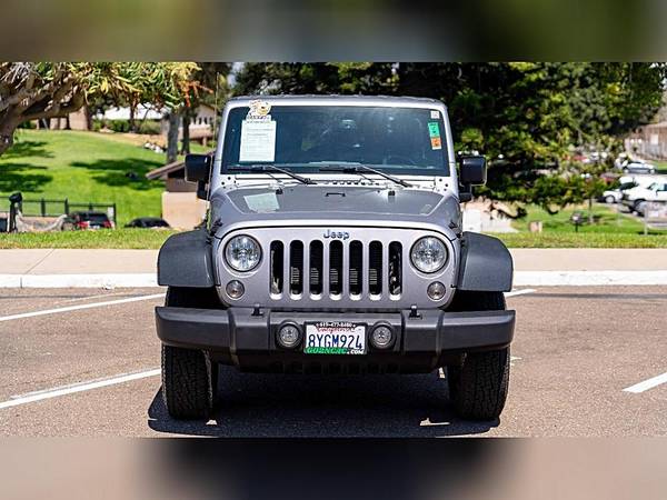 2017 Jeep Wrangler Unlimited Sport S 4x4 4dr SUV - $23495.0063440585896963121