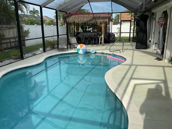 $568,000 / 4br - Fully Furnished House for sale (Cape Coral, FL)64212270013443123