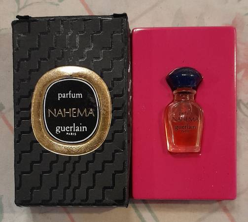Vintage 1980s Nahema Guerlain Parfum Perfume MINI Bottle 1