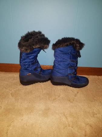 Womens Kamik Boots 1