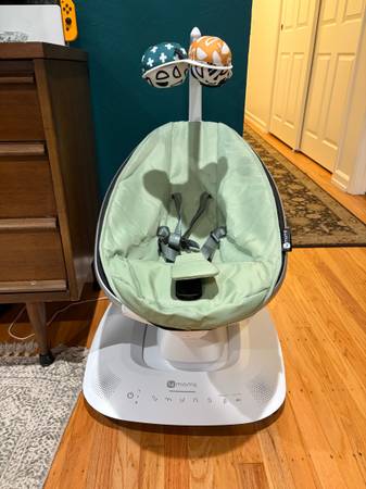 UPPAbaby mamaroo smart swing 1