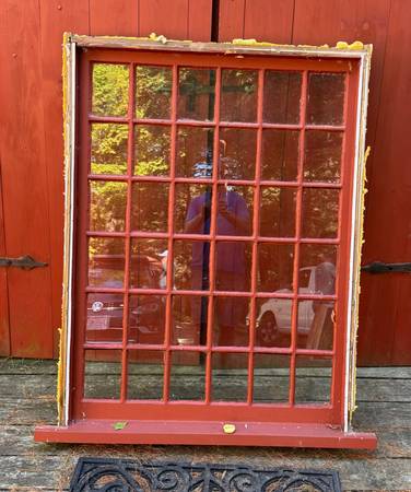 Wood windows L359 1