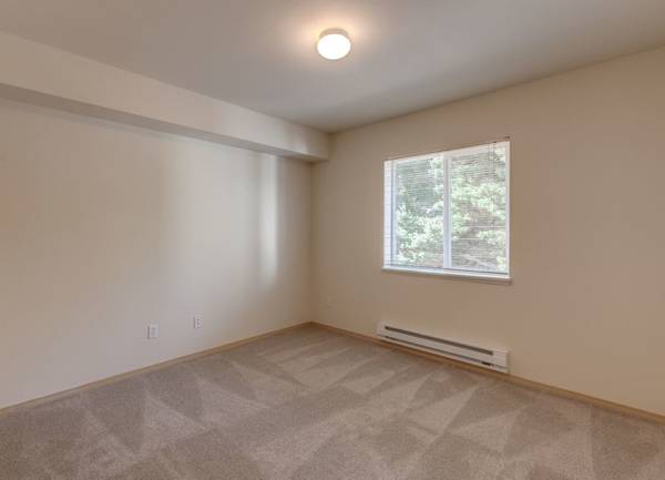 $1,339 / 1br - 525ft2 - Extra Storage on site, Fitness Center, Reserved Covered Parking (9001 NE 54TH ST, Vancouver, WA)63845978932225121