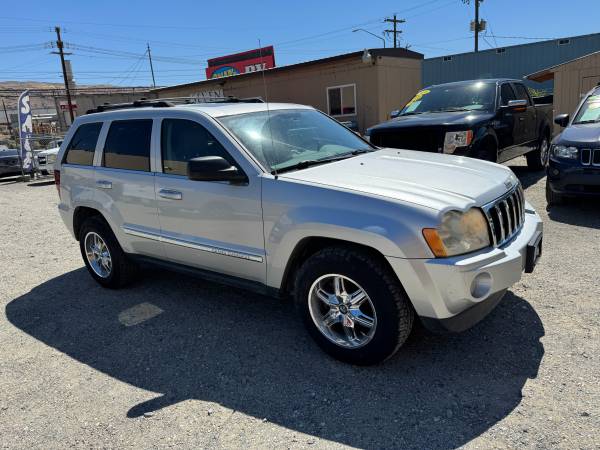 2005 JEEP GRAND CHEROKEE LIMITED - $2,500 (Wenatchee, WA)63442664279683124