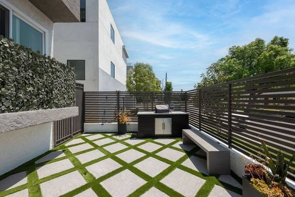 $1,895 / 1br - Ceiling fan, Los Angeles CA, 1/bd (14417 Tiara St, Los Angeles, CA)63857622835073124