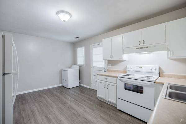 FOREST POINTE APARTMENTS - 🔥 MOVE IN SPECIAL + Reduced Rate 1