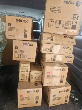 Genuine Xerox WorkCentre 7120, 7125,7220.7225 Genuine supplies 1