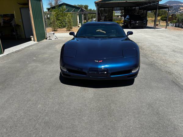 2001 Corvette - $16,200 (healdsburg / windsor)63624119625345122
