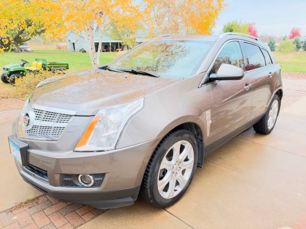 2012 Cadillac SRX Premium 1