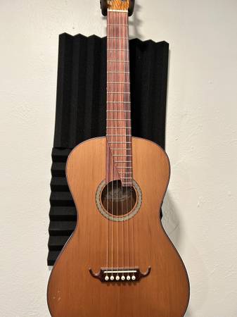 Romantic Guitar replica 1