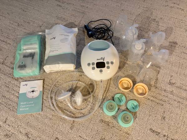 Motif Luna Breast Pump & Accessories 1