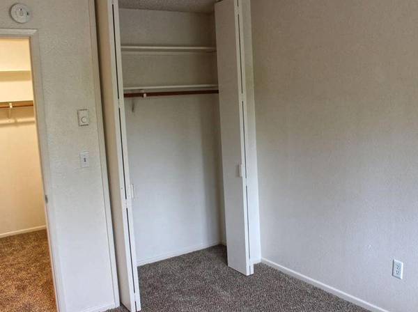 $1,350 / 1br - $99 MOVE IN SPECIAL + Year-Round 9ft Indoor Pool, Assigned Parking (Beaverton Tigard)63776937834755124