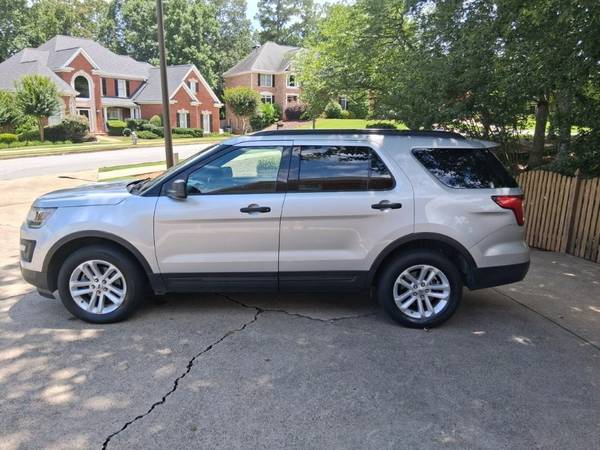 2017 Ford Explorer - $6,900 (Kennesaw)63620642509441121
