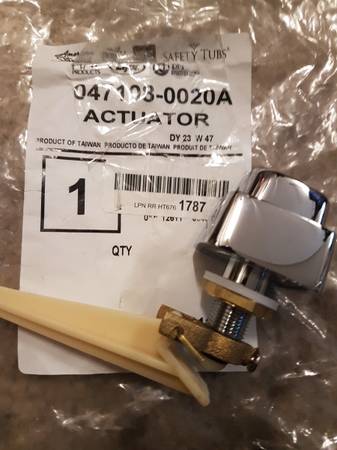 Standard chrome toilet push button flusher 1