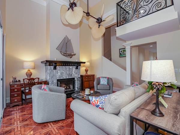 $7,000 / 2br - Can't Miss! Seasonal Rental - Escape the Winter!63799779877761123