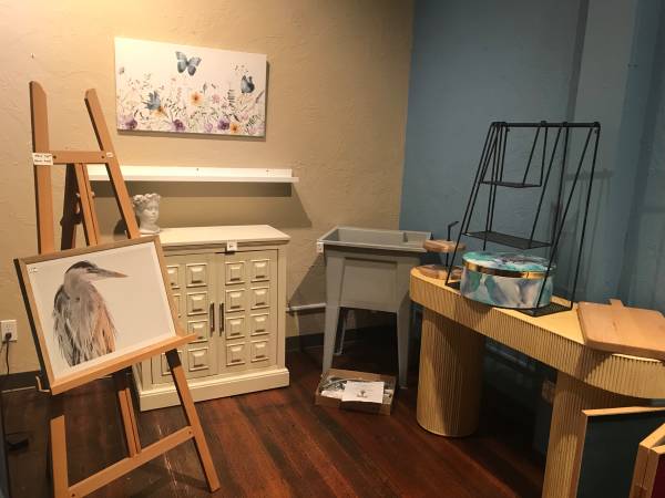 Store closing sale.  All items heavily discounted 1