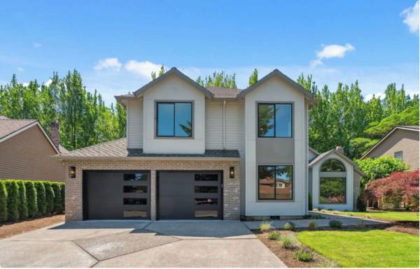 $1 / 4br - Luxury Retreat - NEW 4 BED/3 BATH Home close to Airport (Portland, OR)63914740195331120