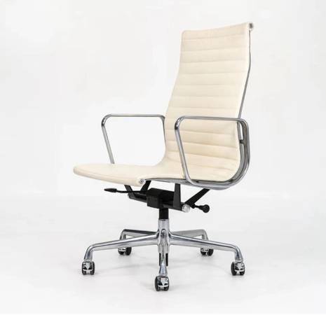 Herman Miller Eames Aluminum Group Executive Desk Chair With Ivory Leather 1