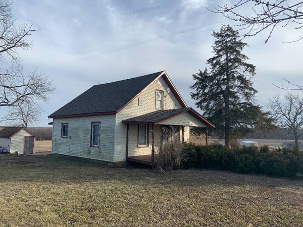 $1000.00 / 2br - 2233 Ohio Ter Ottawa, Ks 6606764025163000194120