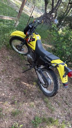 2001 Suzuki DR200 1
