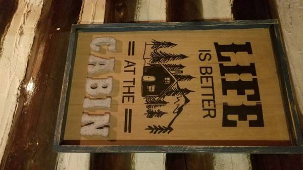 $145 / 2br - Old World Swiss Cabin Nestled In The Woods (Little Switzerland Rd Knoxville, TN)64148840300546122